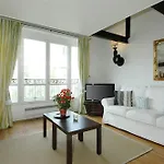 Apartment Mithouard Paris